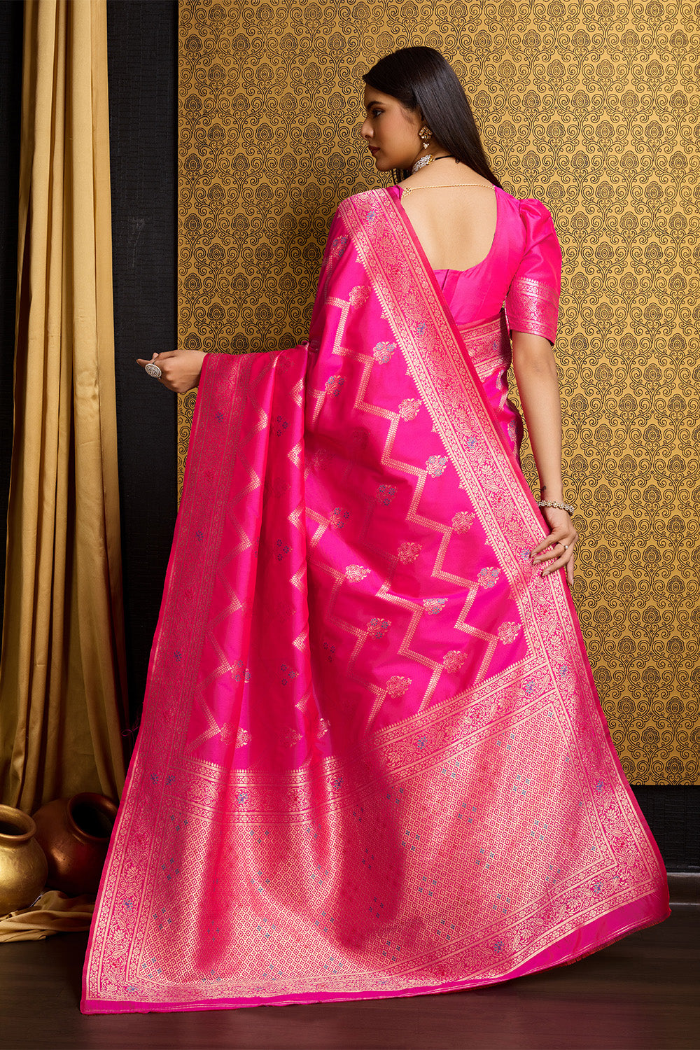 Rani Pink Banarasi saree with Leheriya Motifs