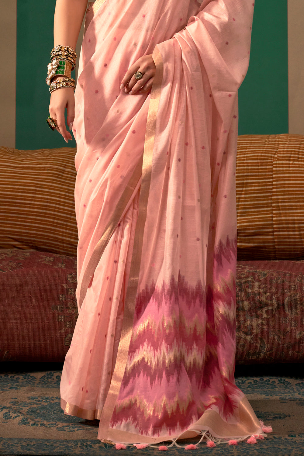 Light Pink Elegant Ikkat Sarees With Blouse