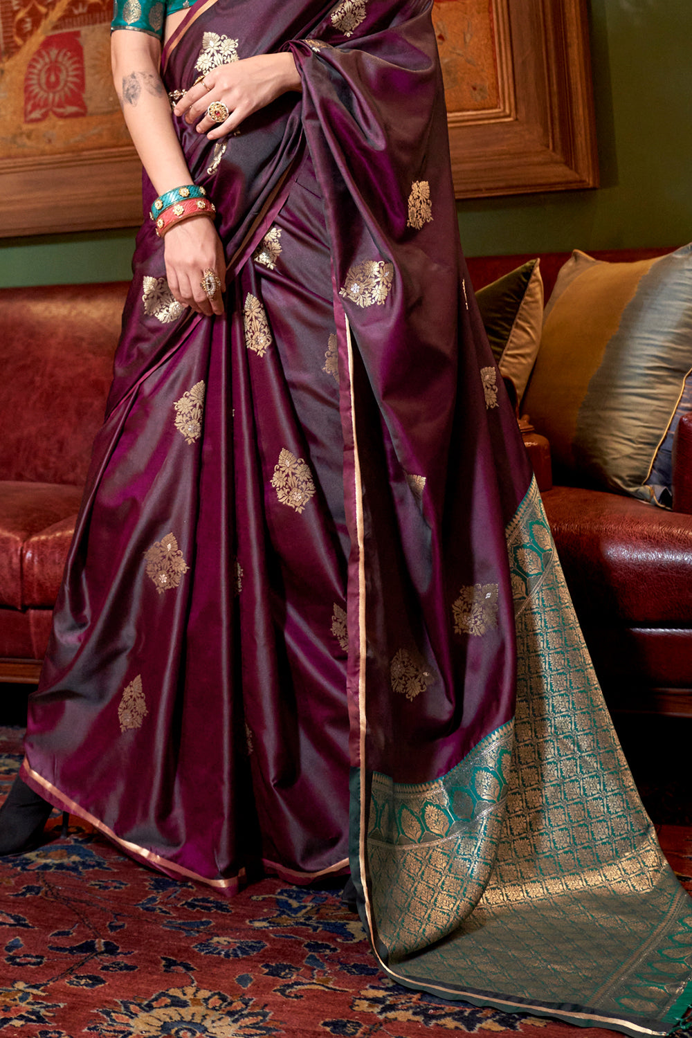 Maroon Satin Saree With Contrast Pallu & Blouse