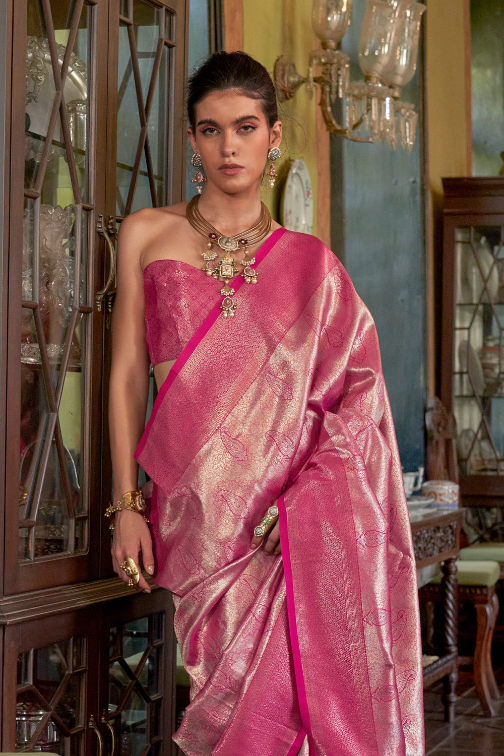 Pink Dharmavaram Weaving Saree With Blouse