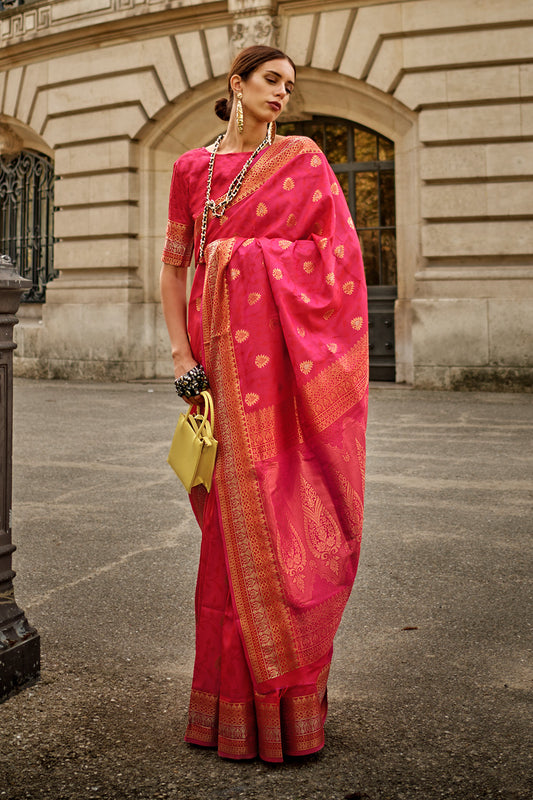 Red Soft Saree Contrast Pallu With Blouse