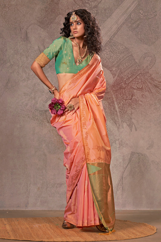 Light Pink Tone Saree With Contrast Pallu And Blouse