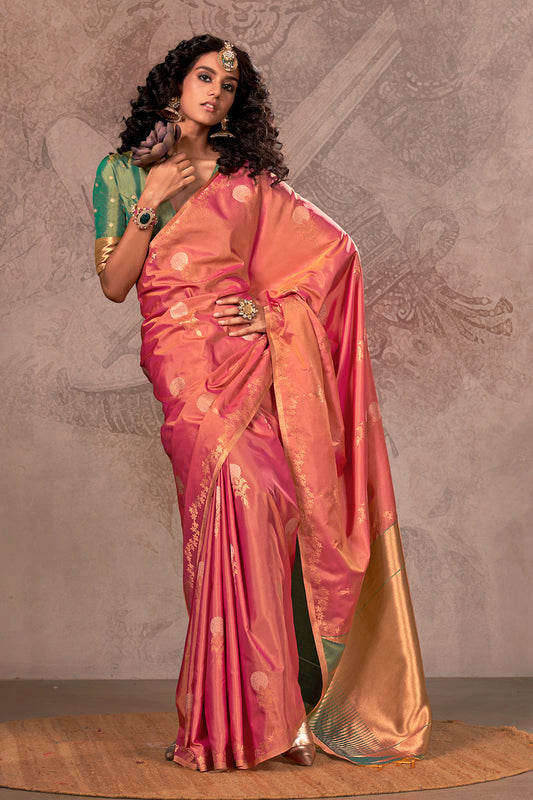 Pink Tone Saree With Contrast Pallu And Blouse