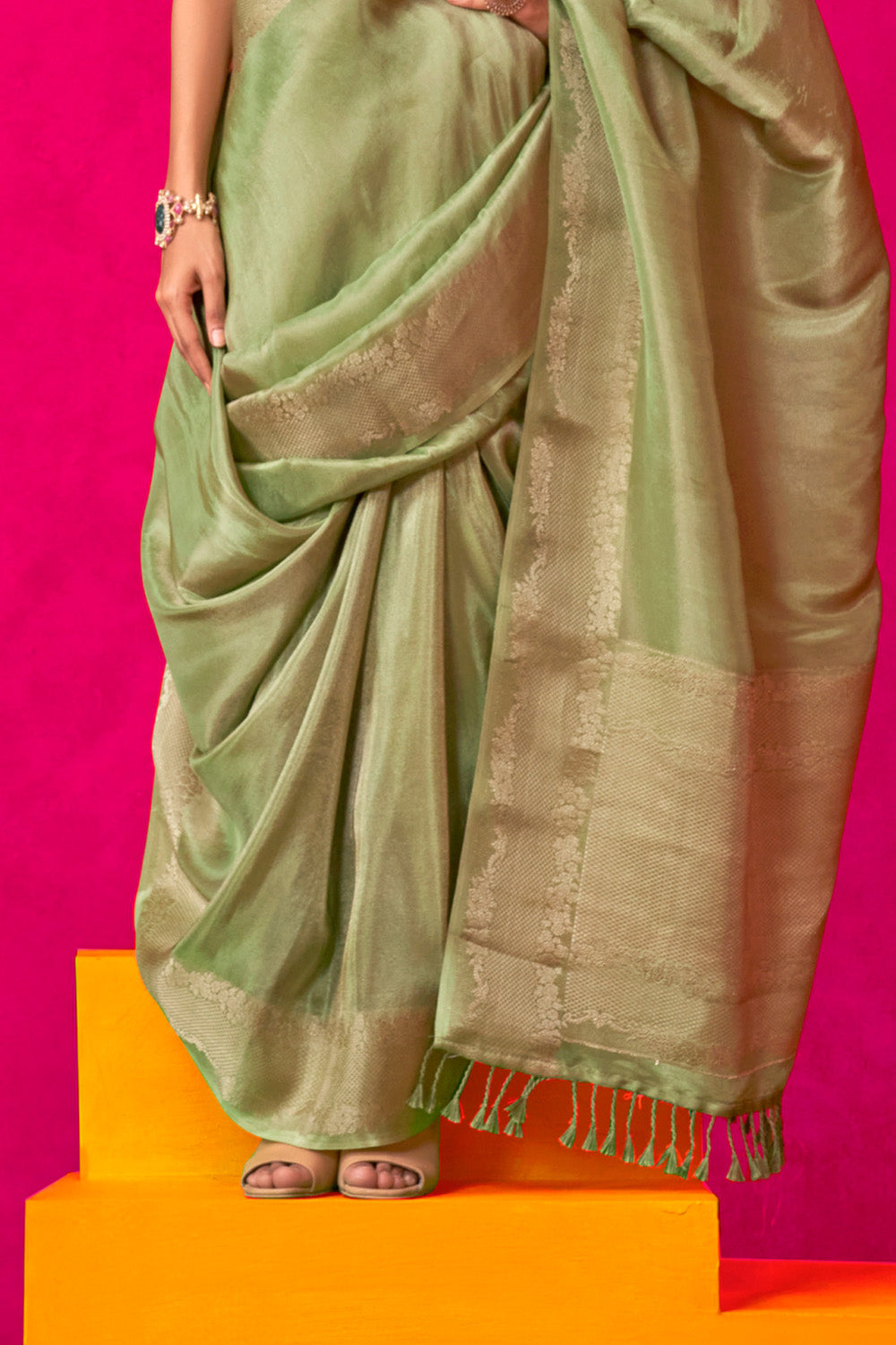Green Tissue Saree Embroidery And Position Print Blouse