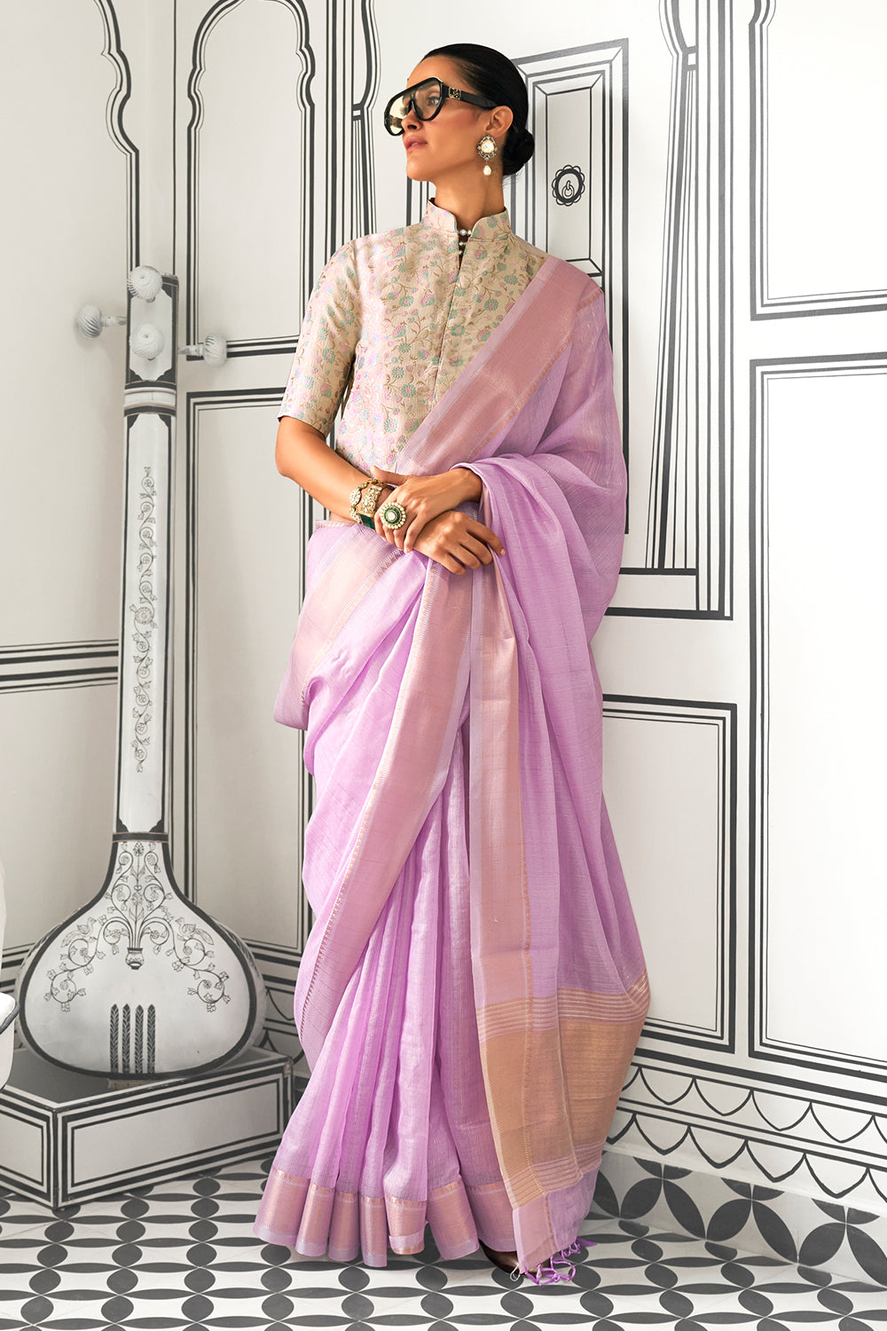 Lilac Solid Moss Chiffon Jaquard Saree With Blouse