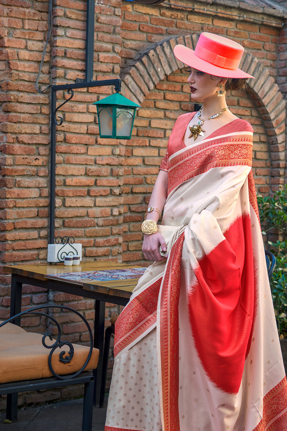 Multicolor Saree With Contrast Pallu And Beige Blouse