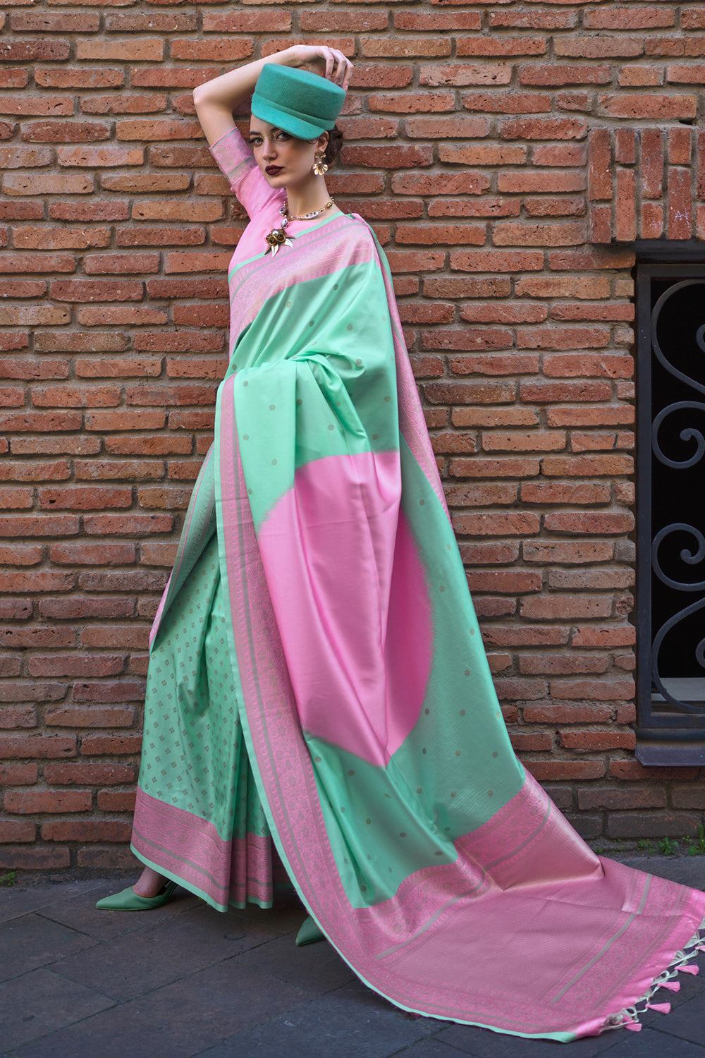 Multicolor Saree With Contrast Pallu And Green Blouse