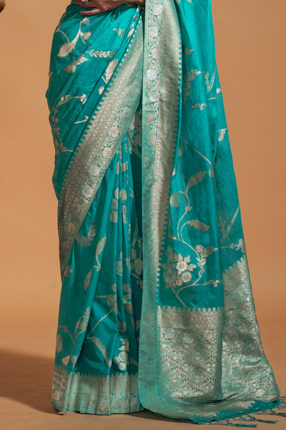 Light Green Banarasi Georgette Saree With Heavy Blouse