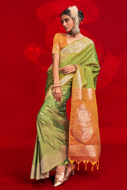 Green Saree With Contrast Pallu And Blouse