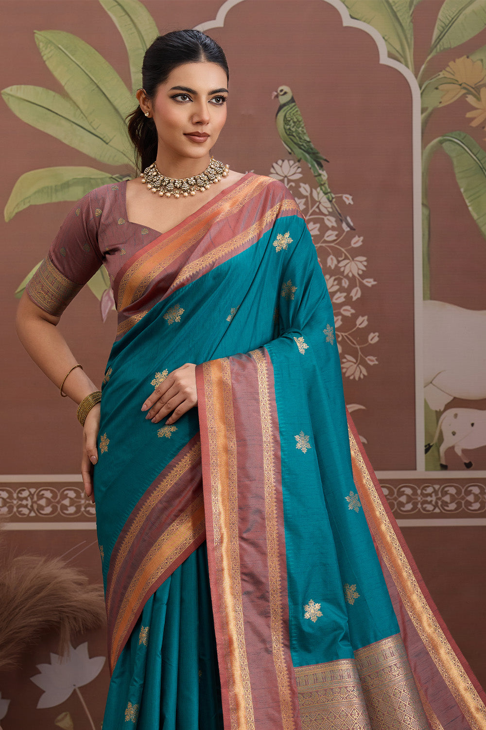 Emerald Green Onam Design Saree with blouse