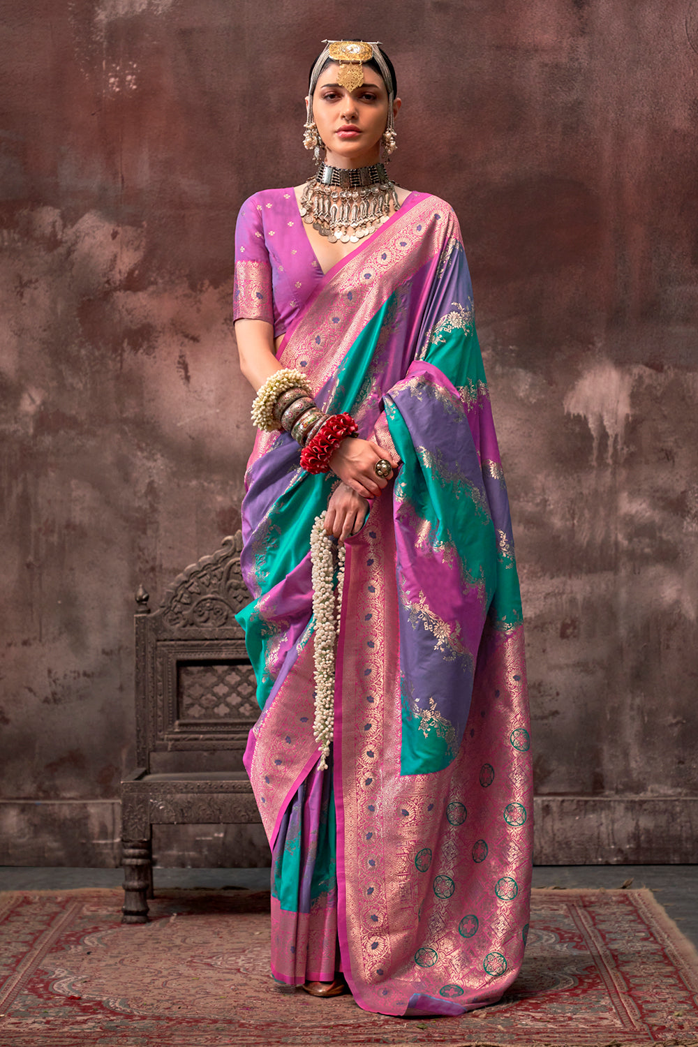 Multicolor Rangkaat Woven Saree With Pink Blouse