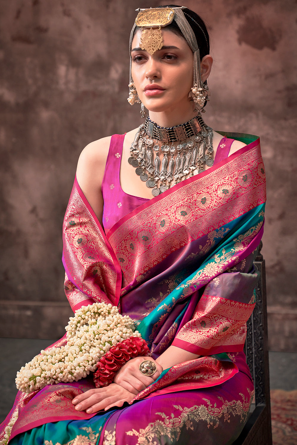 Multicolor Rangkaat Woven Saree With Pink Blouse