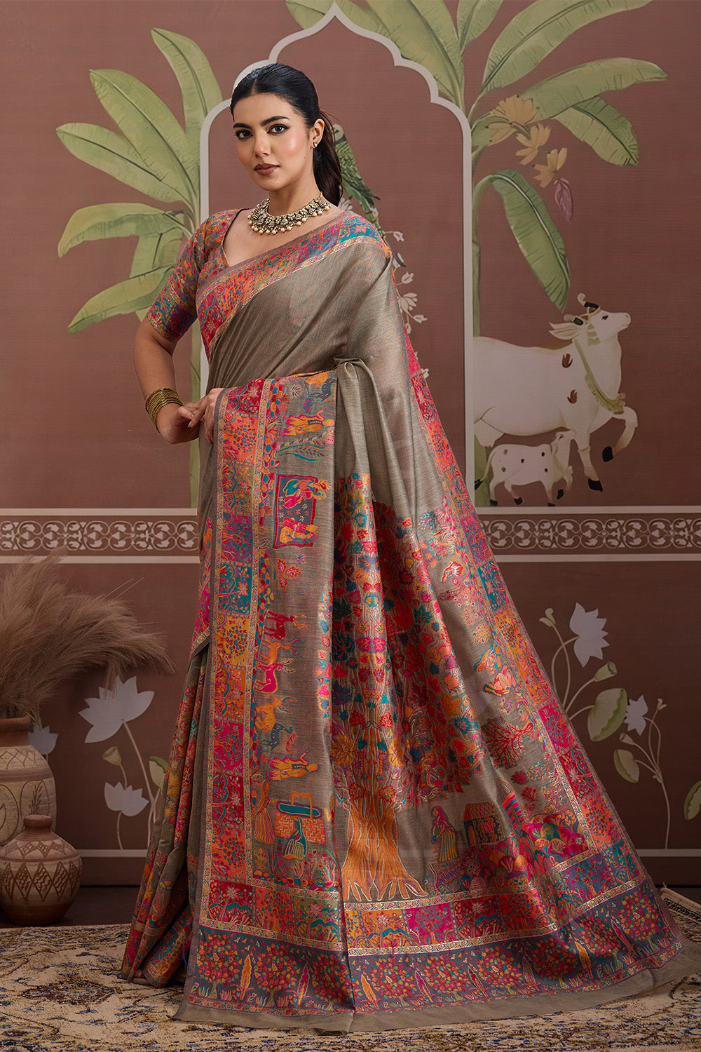 Brown Pashmani Design Saree With Blouse