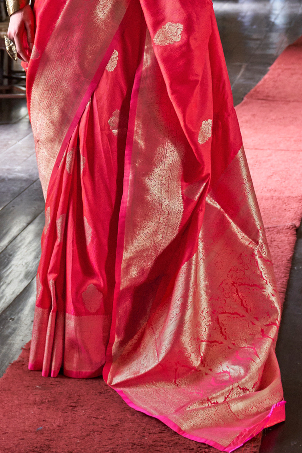 Red Two Tone Saree With Brocade Blouse