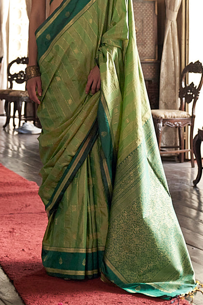 Green Leheriya Stripes Saree With Blouse