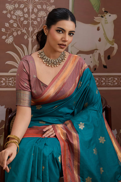 Emerald Green Onam Design Saree with blouse